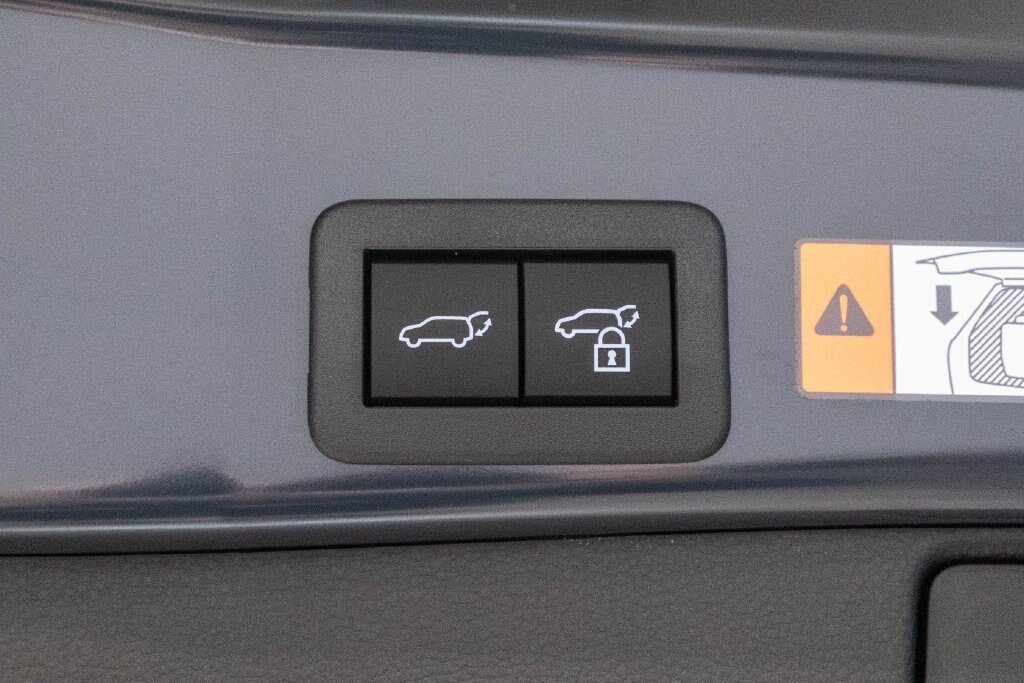 Certified 2026 Toyota RAV4 SE w/ Convenience Package AWD/4WD image 35