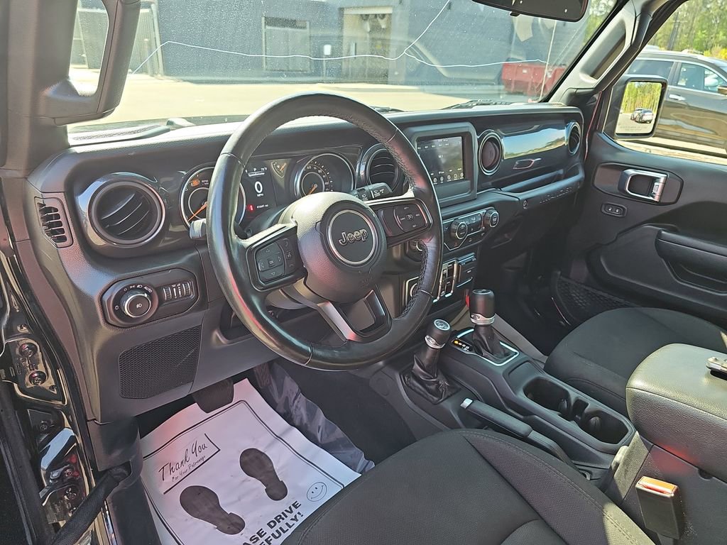 Used 2022 Jeep Wrangler Unlimited Sport image 21