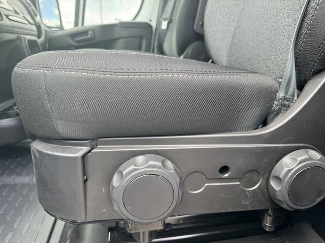 Used 2024 RAM ProMaster 2500 w/ Quick Order Package 22H SLT+ image 14