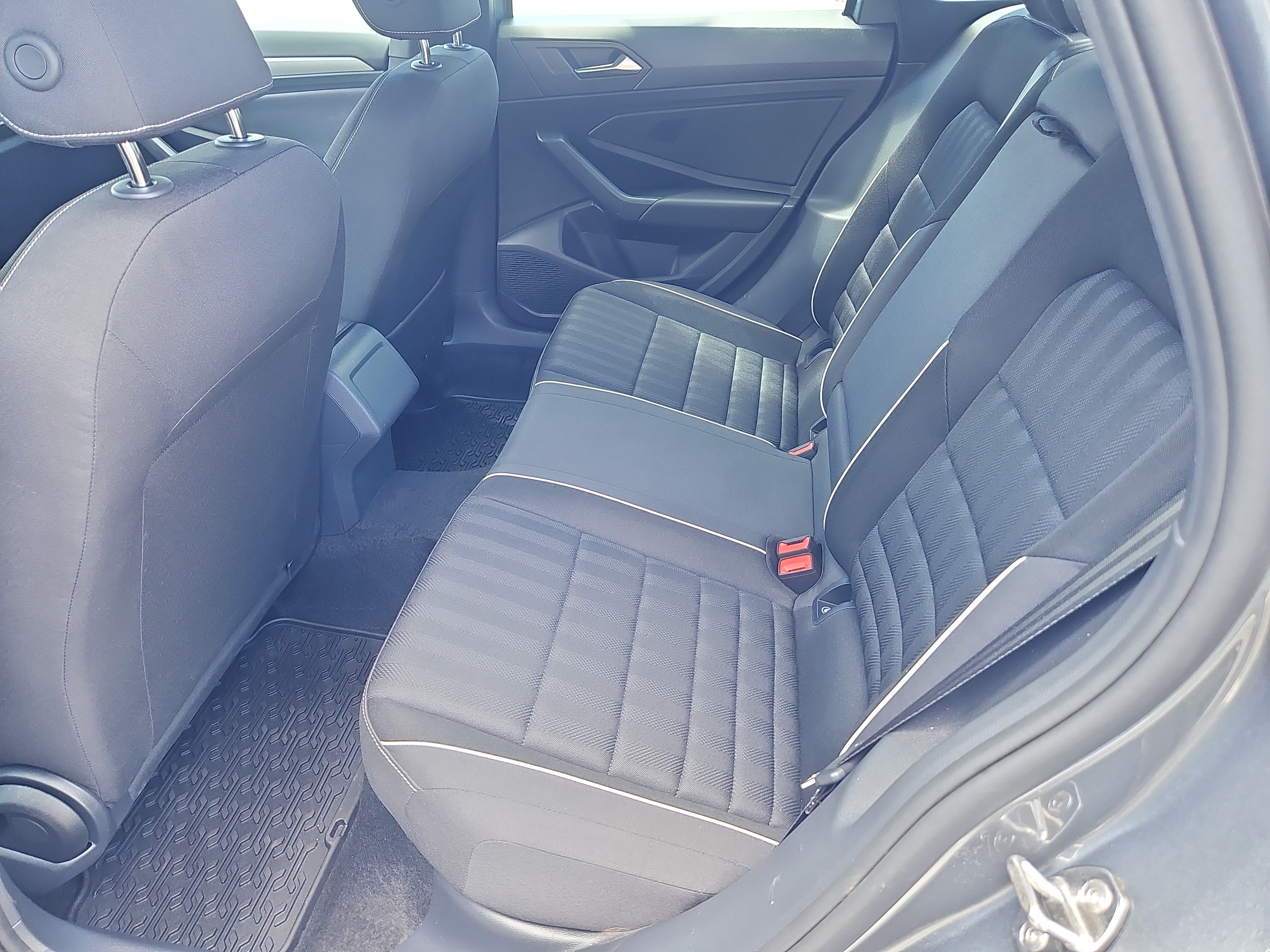Certified 2024 Volkswagen Jetta Sport FWD image 27