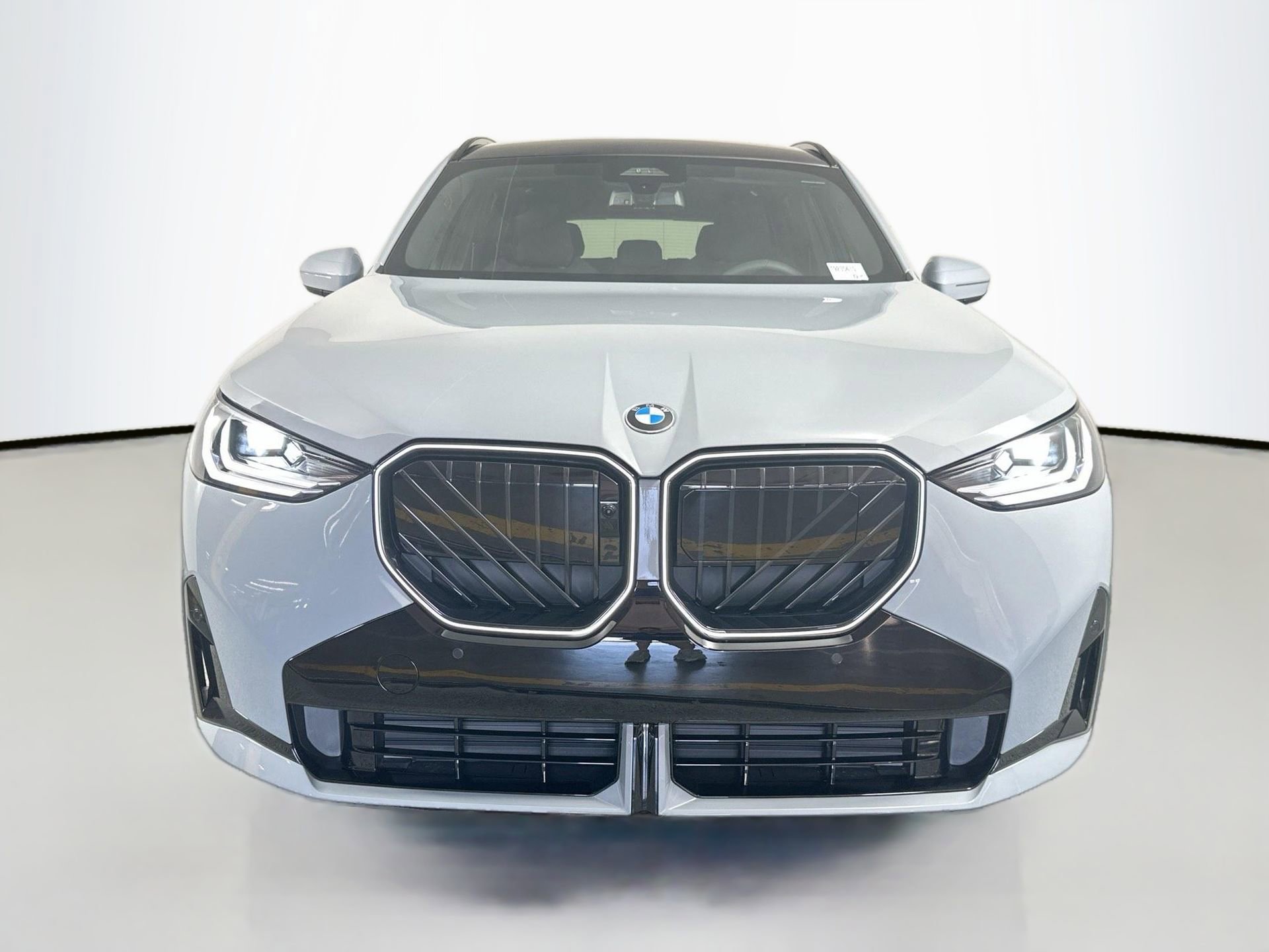 New 2026 BMW X3 xDrive30 w/ Premium Package image 2