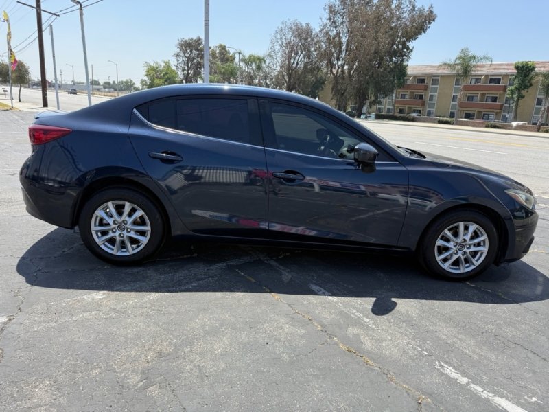 Used 2014 MAZDA MAZDA3 i Touring FWD image 7