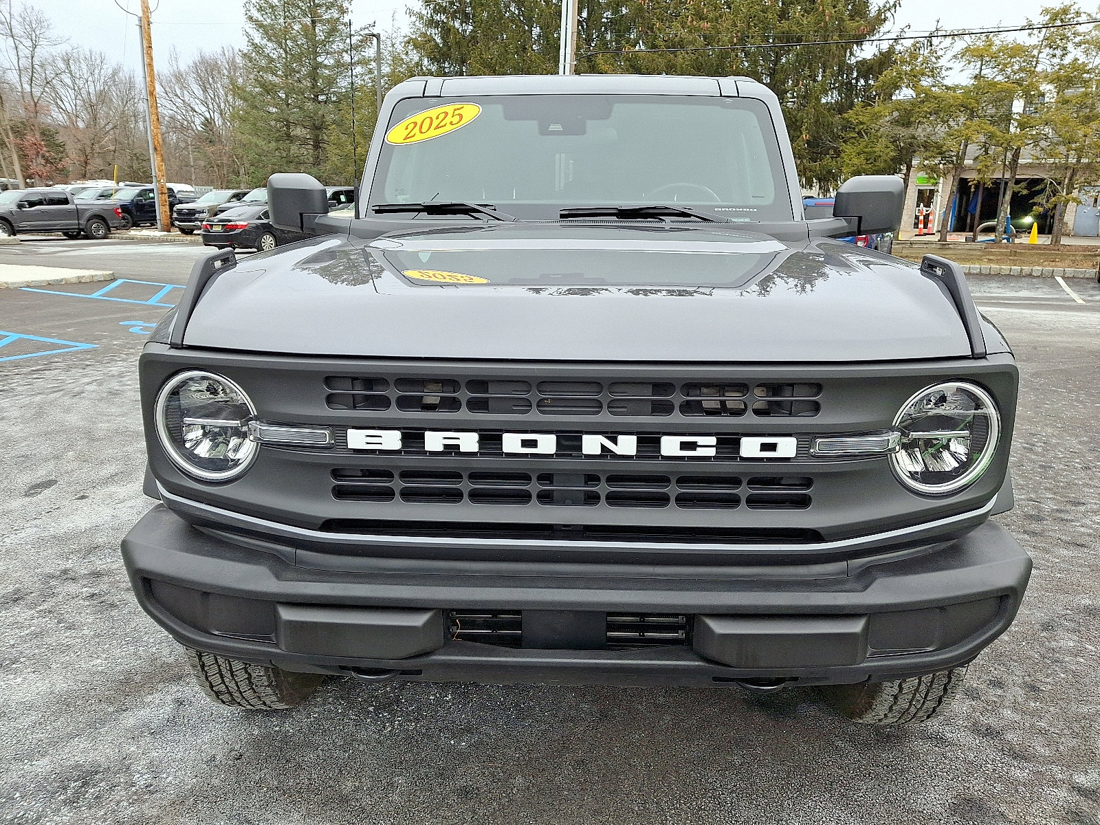 Used 2025 Ford Bronco Big Bend image 2