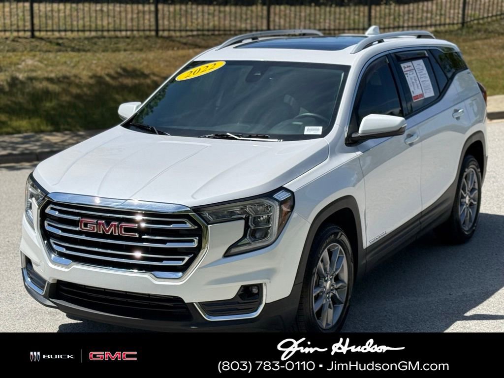 Used 2022 GMC Terrain SLT w/ LPO, Floor Liner Package image 10