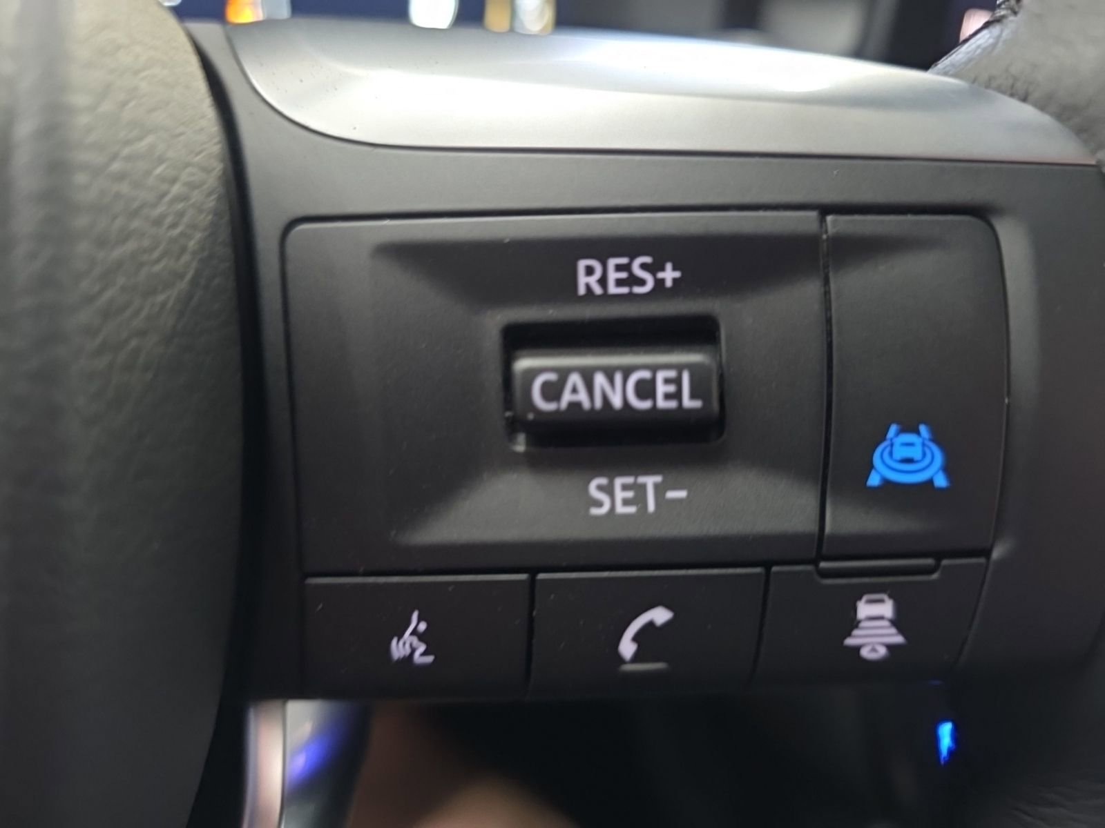 New 2026 INFINITI QX60 Luxe w/ Cargo Package FWD image 38