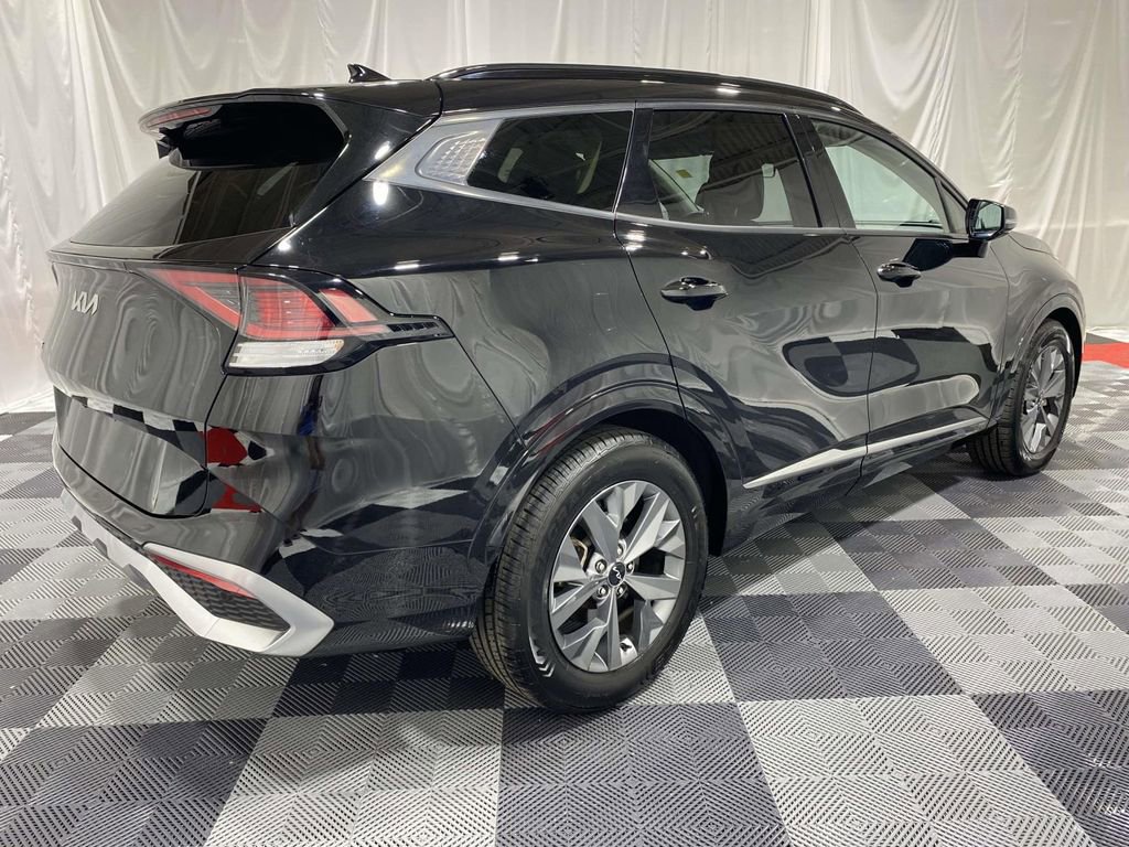 Used 2023 Kia Sportage SX image 4
