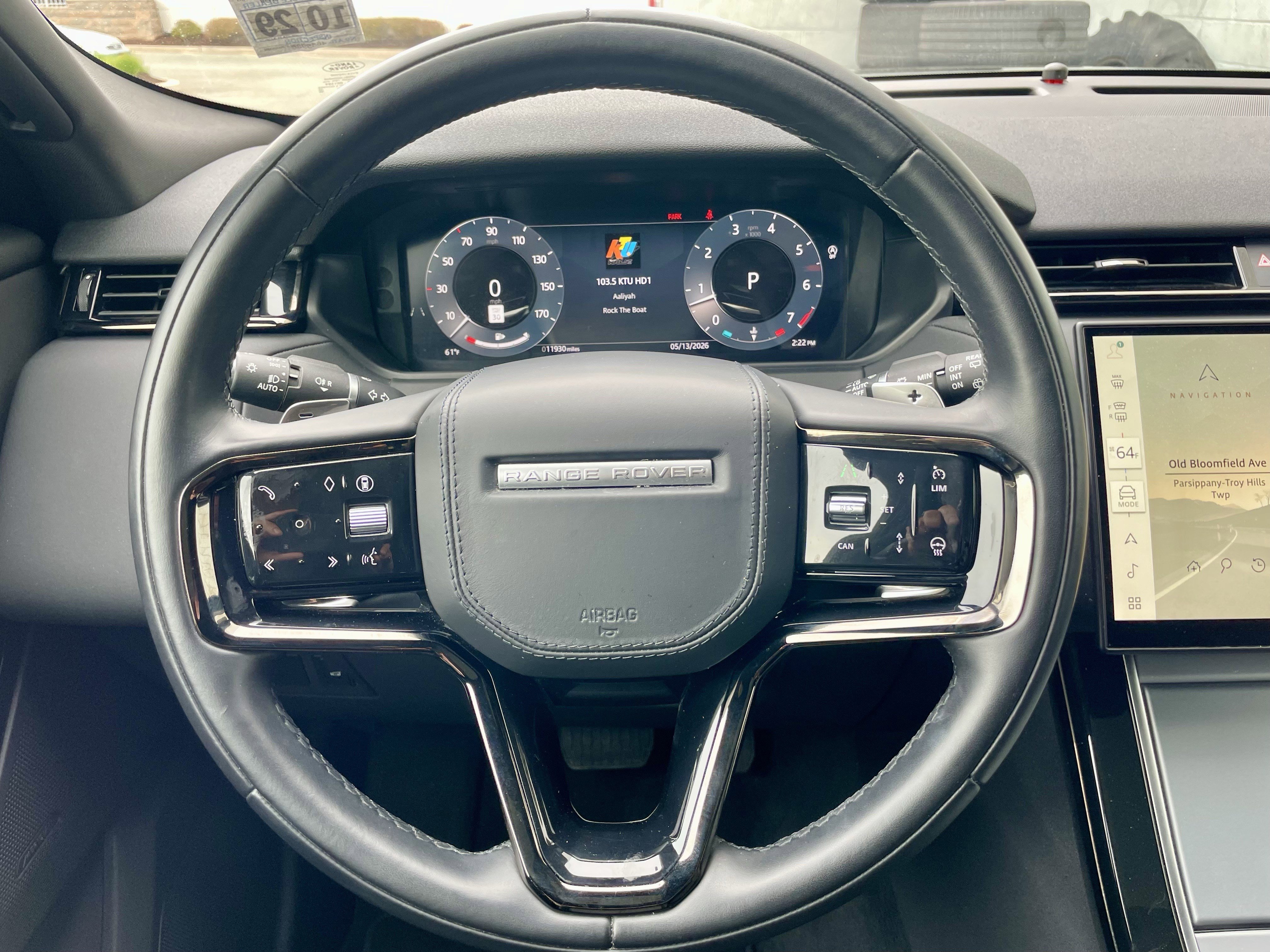 Used 2025 Land Rover Range Rover Velar S AWD/4WD image 21