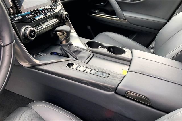 Used 2023 Lexus LX 600 4WD w/ Appearance Package image 13