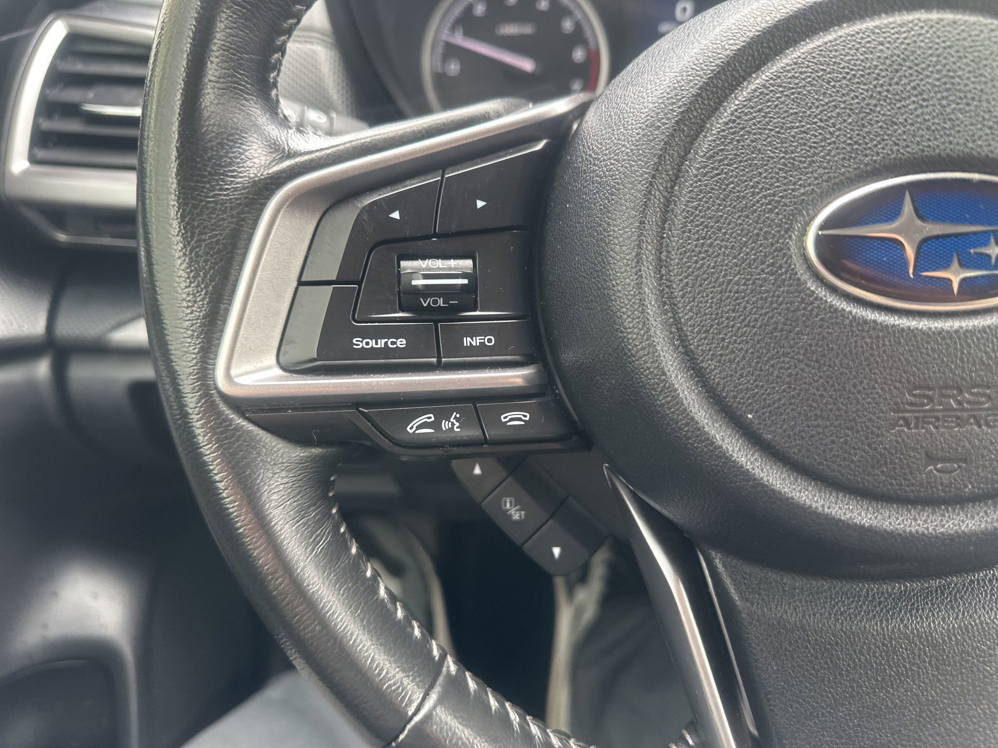 Used 2022 Subaru Forester Premium AWD/4WD image 27