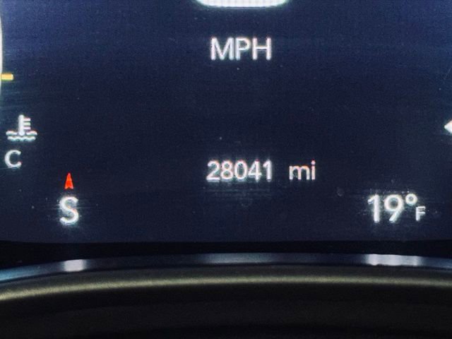 Used 2024 Chrysler Pacifica Touring-L image 33