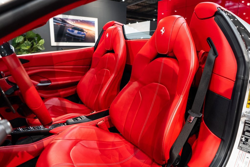 Certified 2023 Ferrari F8 Tributo image 4