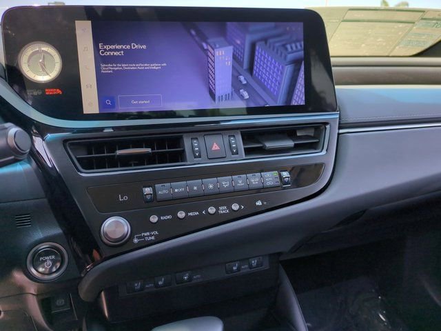 Used 2024 Lexus ES 300h w/ Premium Package image 25