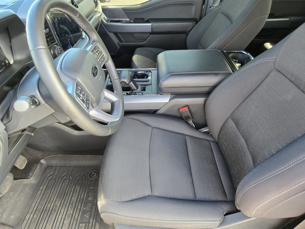 Used 2025 Ford F150 XLT w/ Equipment Group 302A MID image 9