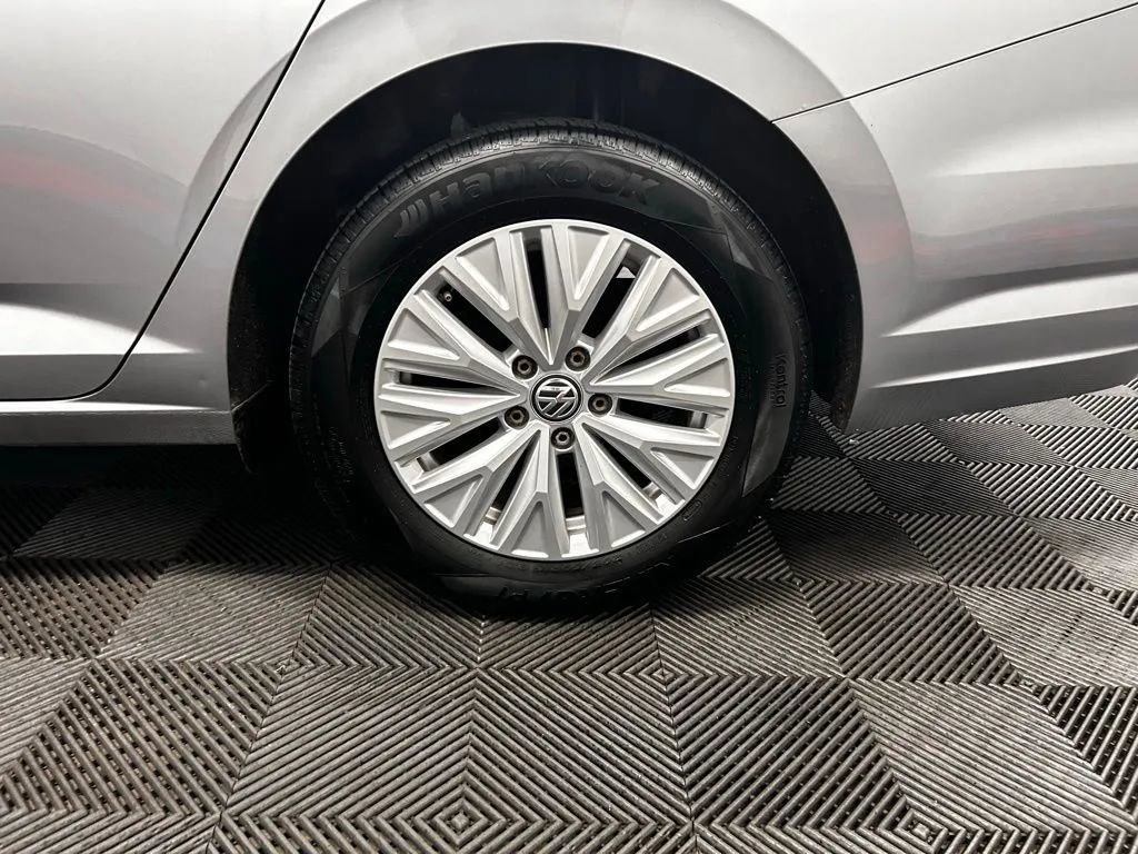 Used 2020 Volkswagen Jetta S w/ Driver Assistance Package image 22