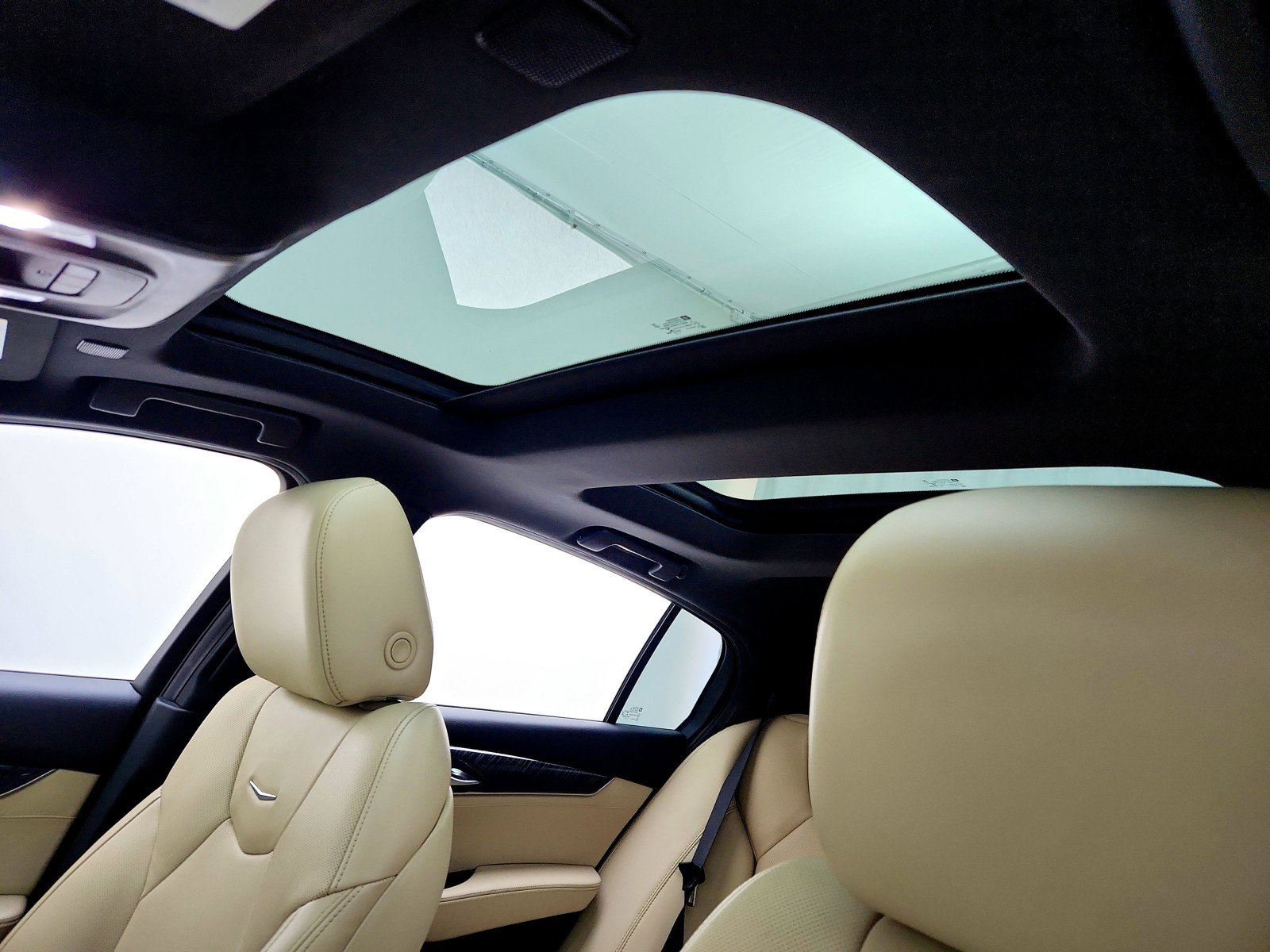 Used 2022 Cadillac CT5 Premium Luxury image 13