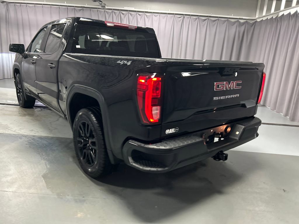 Used 2024 GMC Sierra 1500 Pro w/ Graphite Edition image 5