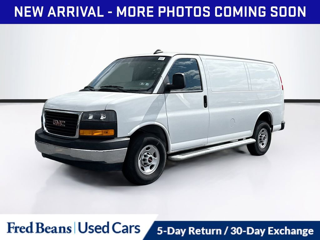 Used 2024 GMC Savana 2500 w/ Driver Convenience Package RWD image 3