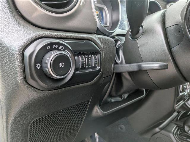 Used 2022 Jeep Wrangler Unlimited Sport image 16