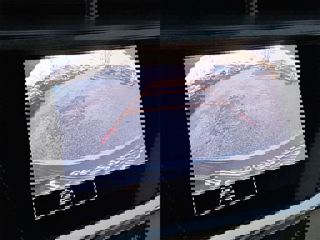 Used 2021 Buick Encore GX Select image 15