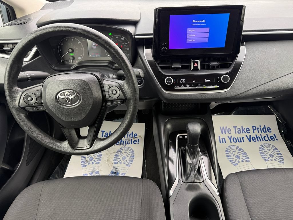 Used 2023 Toyota Corolla LE w/ LE Convenience Package FWD image 10