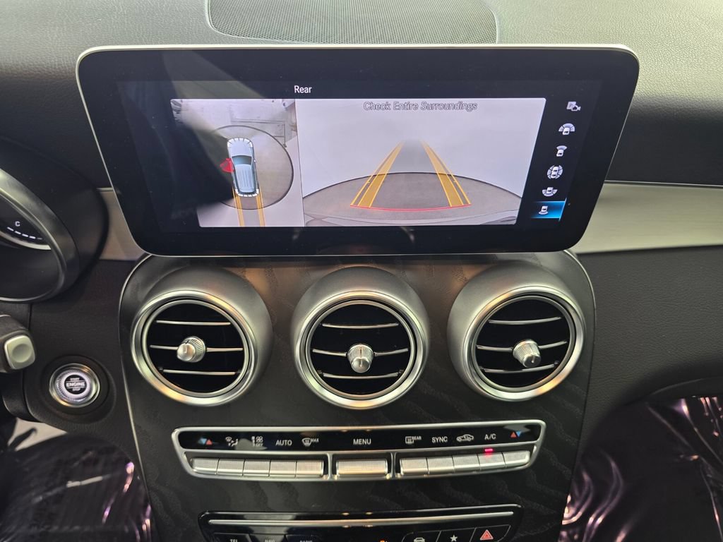Certified 2021 Mercedes-Benz GLC 300 image 21