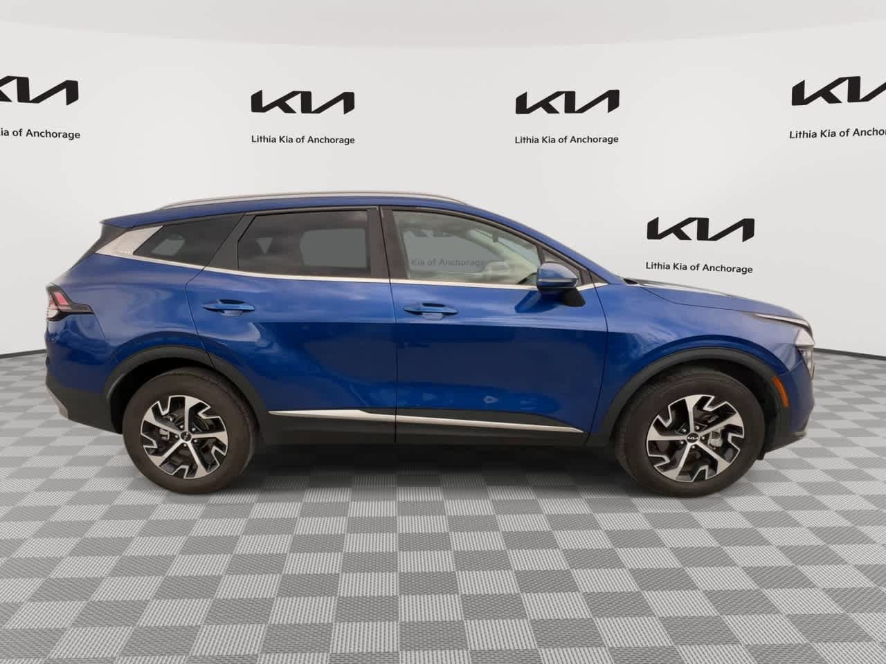 Certified 2024 Kia Sportage EX AWD/4WD image 9