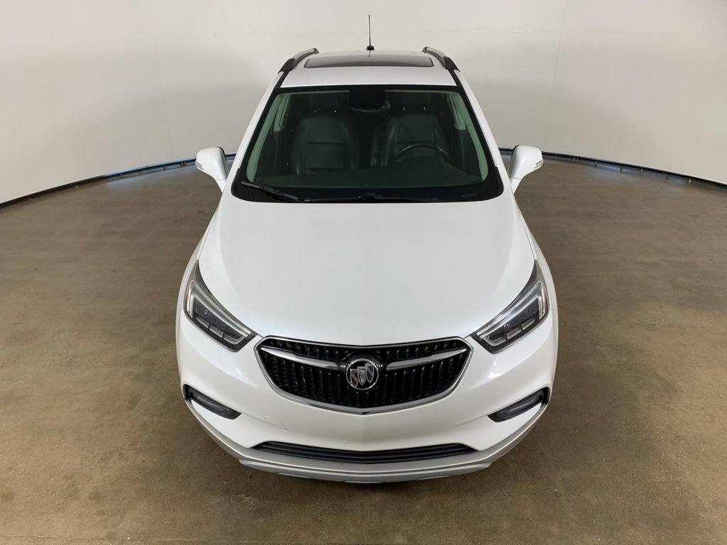 Used 2017 Buick Encore Essence w/ Experience Buick Package FWD image 4