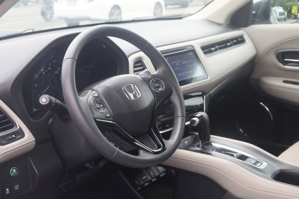 Used 2017 Honda HR-V EX-L image 24