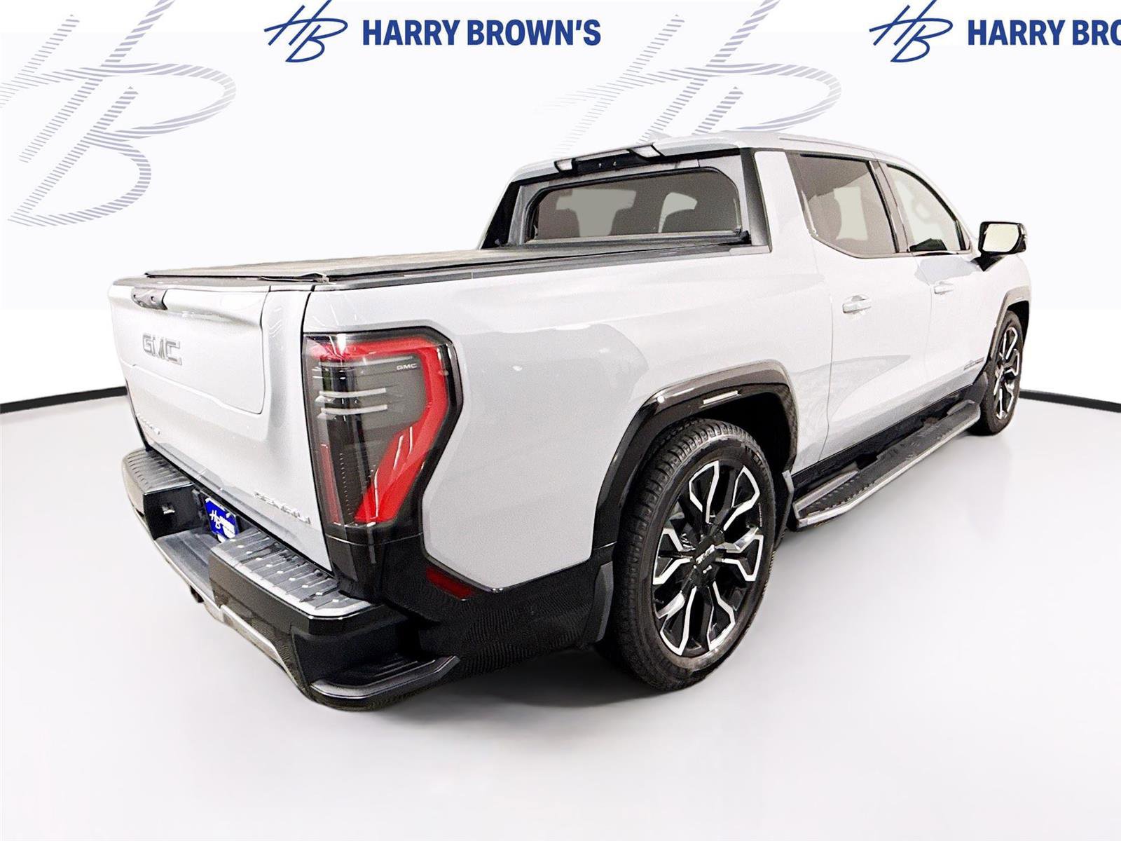 Used 2025 GMC Sierra EV Denali image 33