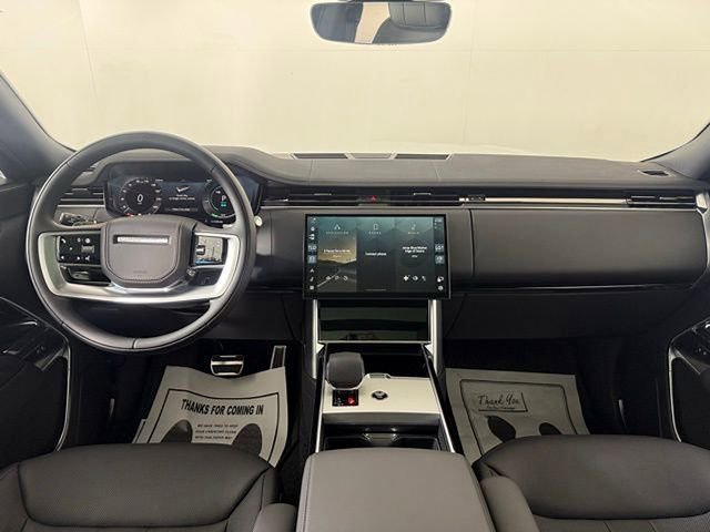 New 2025 Land Rover Range Rover SE image 24