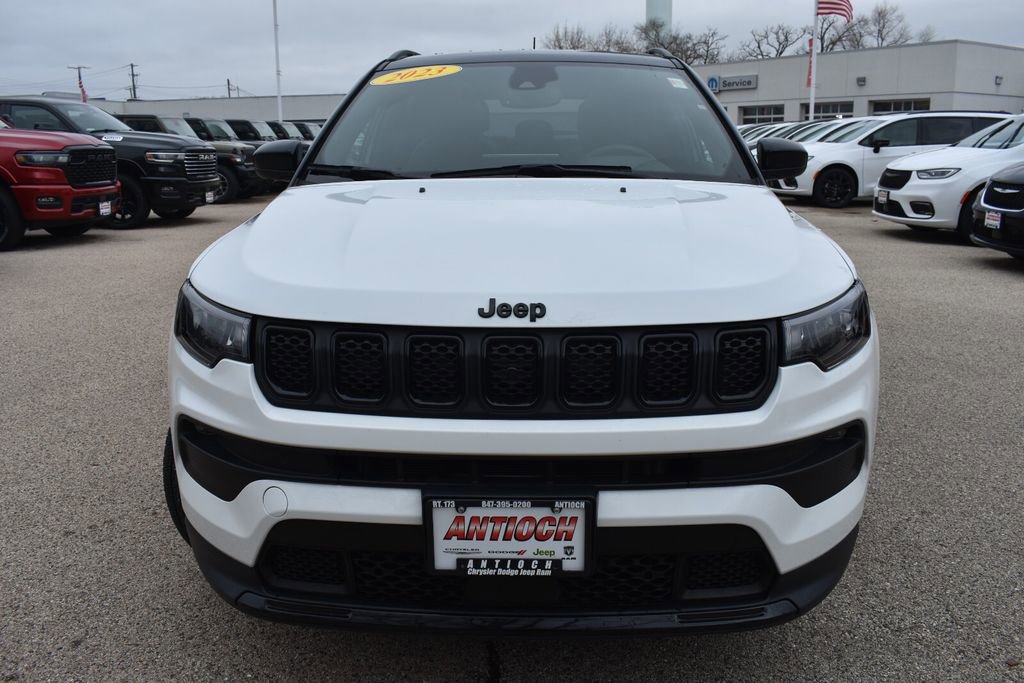 Used 2023 Jeep Compass Altitude w/ Sun and Sound Group image 11