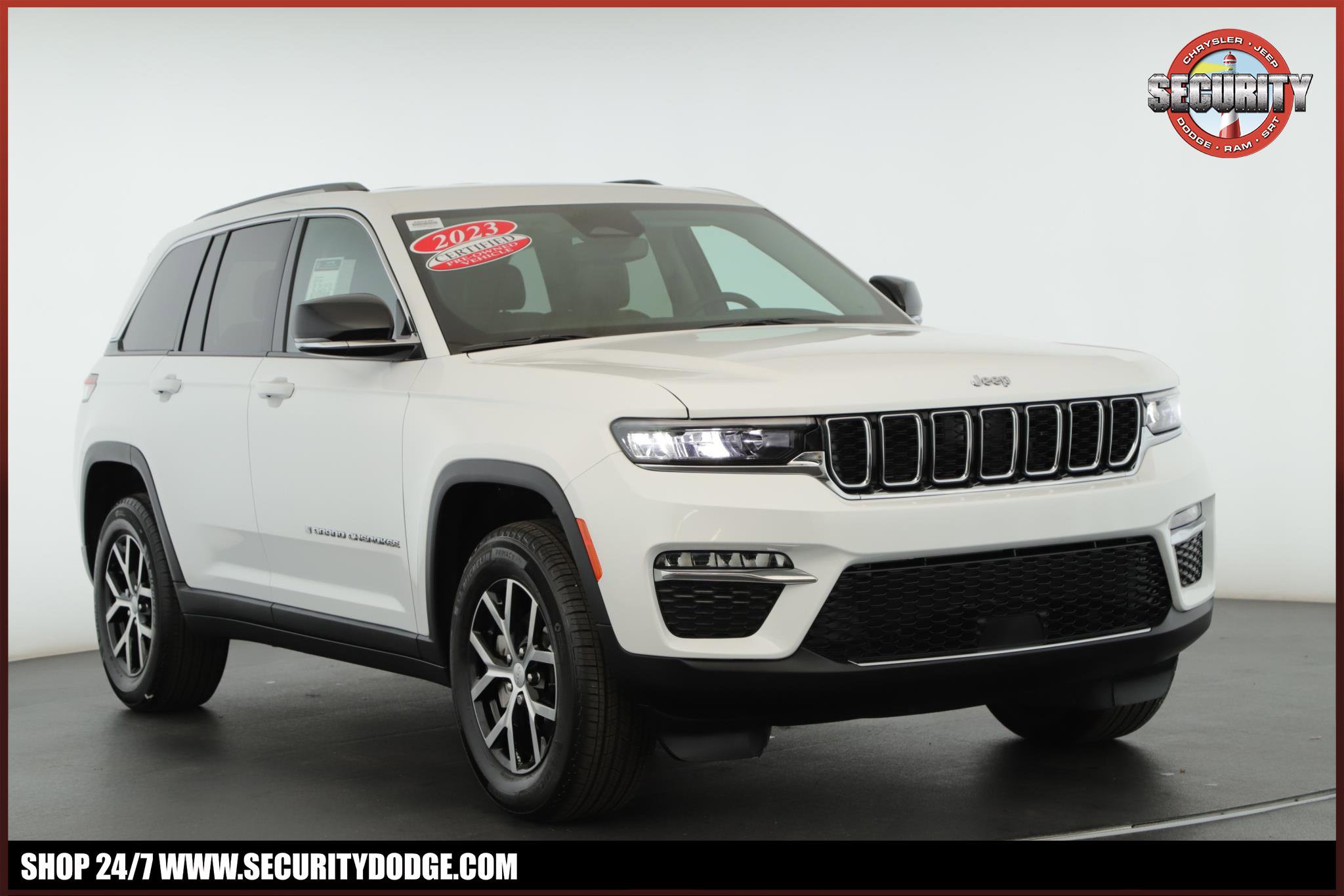 Used 2023 Jeep Grand Cherokee Limited w/ Trailer Tow Prep Group (B) image 1