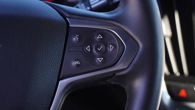 Used 2023 Chevrolet Traverse LT image 30