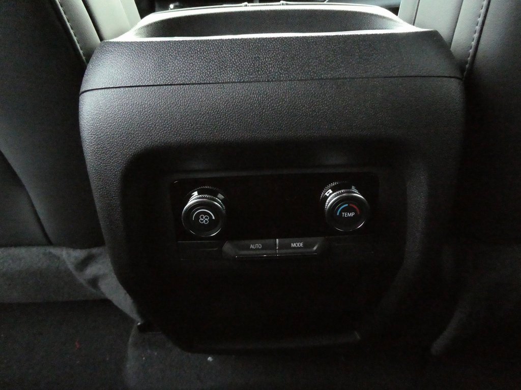 New 2026 Buick Enclave Preferred image 33