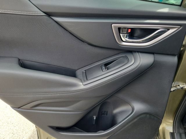 Used 2022 Subaru Forester Premium image 16