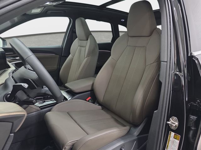 Used 2025 Audi Q5 Premium Plus image 14