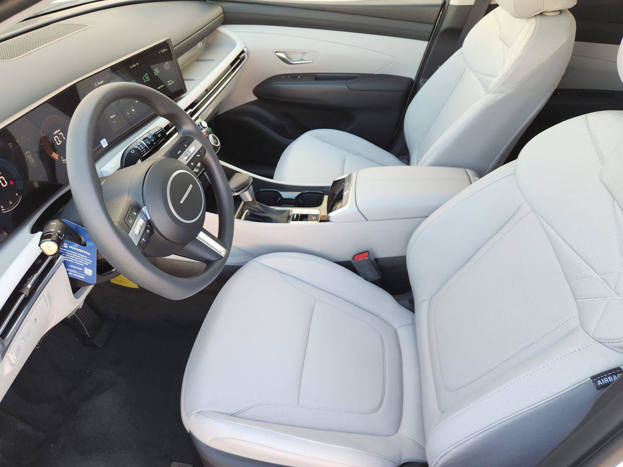 New 2026 Hyundai Tucson SEL FWD image 9
