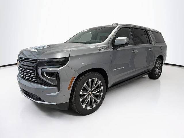 New 2026 Chevrolet Suburban High Country AWD/4WD image 3