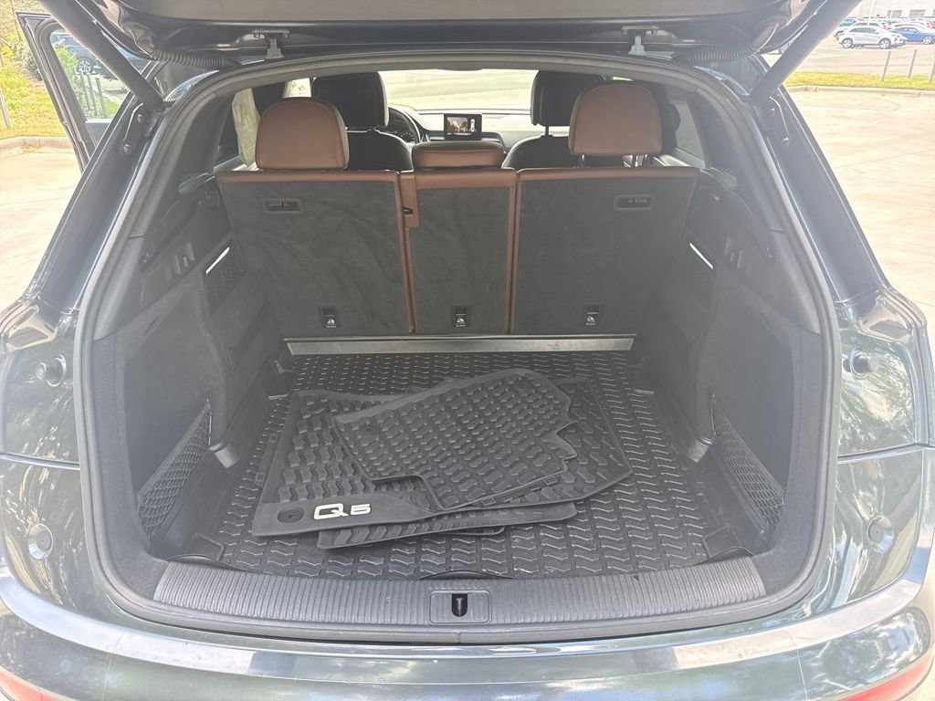 Used 2018 Audi Q5 2.0T Premium w/ Convenience Package image 31