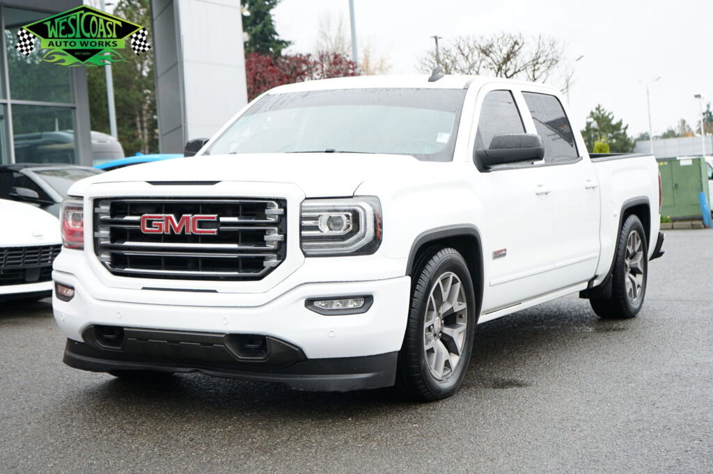 Used 2018 GMC Sierra 1500 SLT image 1