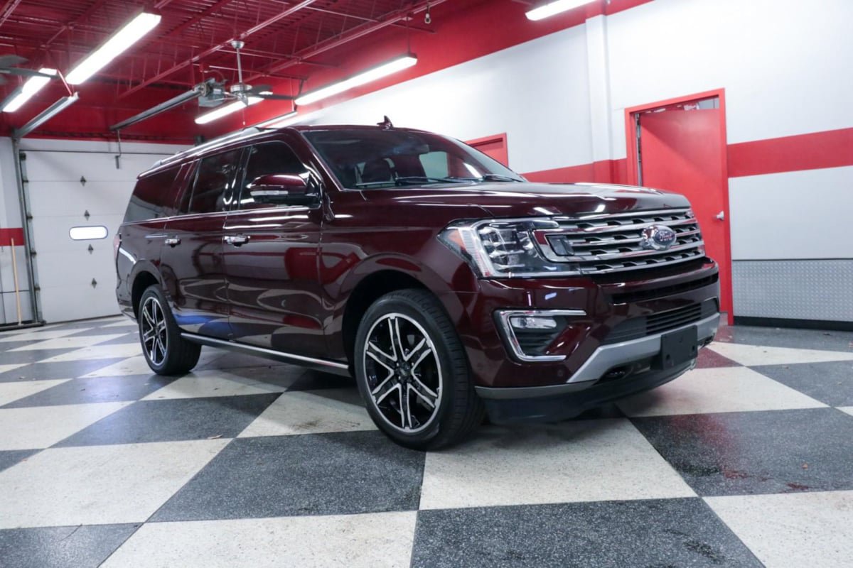 Used 2021 Ford Expedition Max Limited AWD/4WD image 2