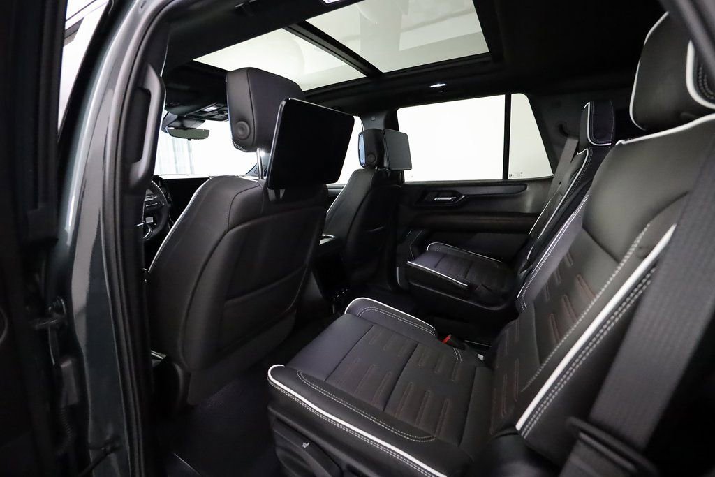 Used 2025 GMC Yukon AT4 Ultimate image 18