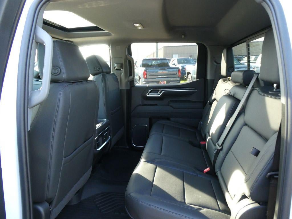 New 2026 Chevrolet Silverado 1500 LTZ w/ LTZ Premium Package AWD/4WD image 16
