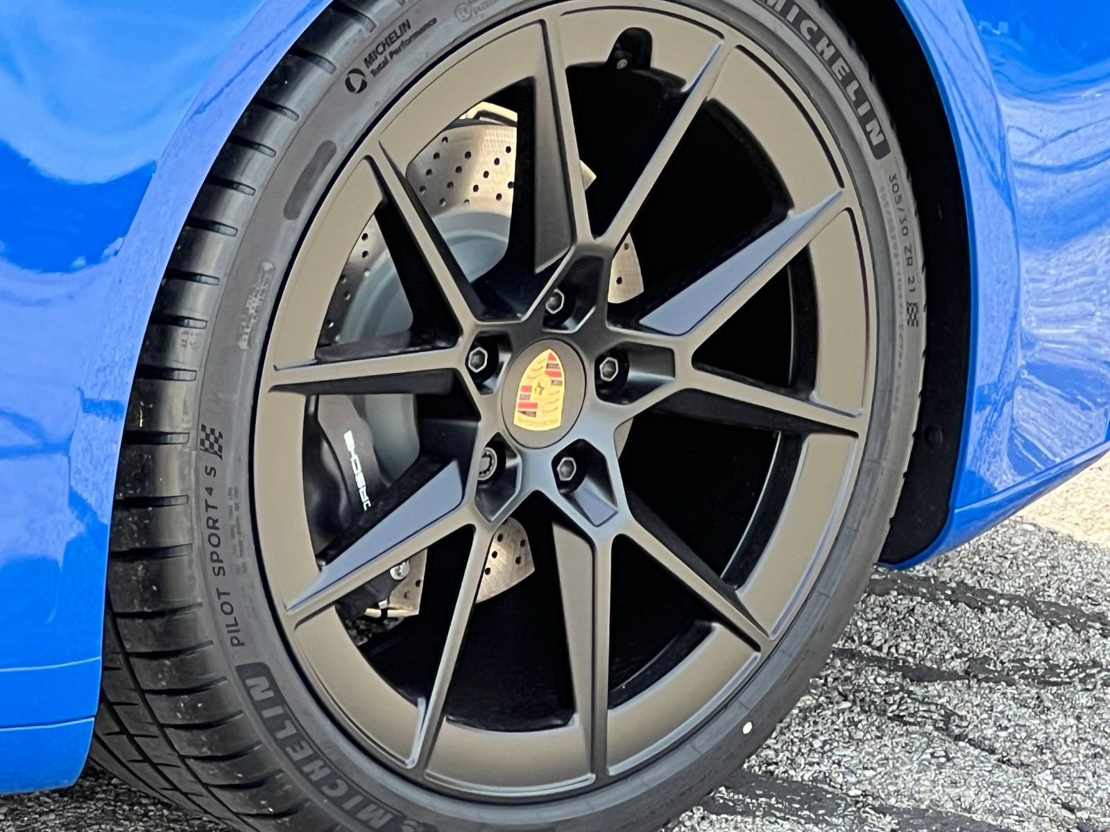 New 2026 Porsche 911 Carrera T RWD image 16