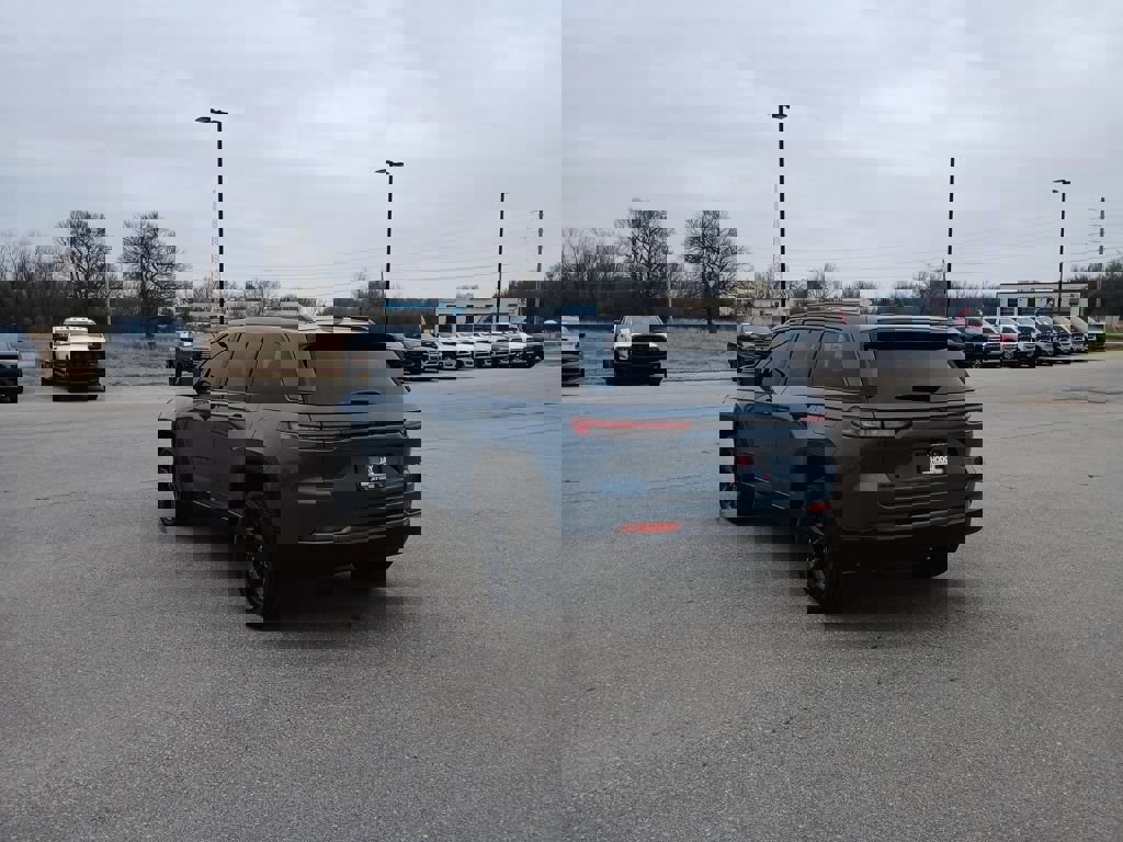 New 2026 Jeep Grand Cherokee Limited image 5