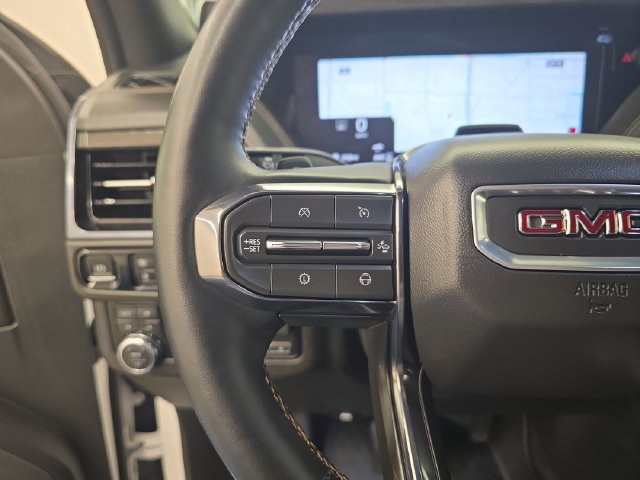 Used 2025 GMC Yukon XL AT4 w/ AT4 Premium Plus Package AWD/4WD image 39
