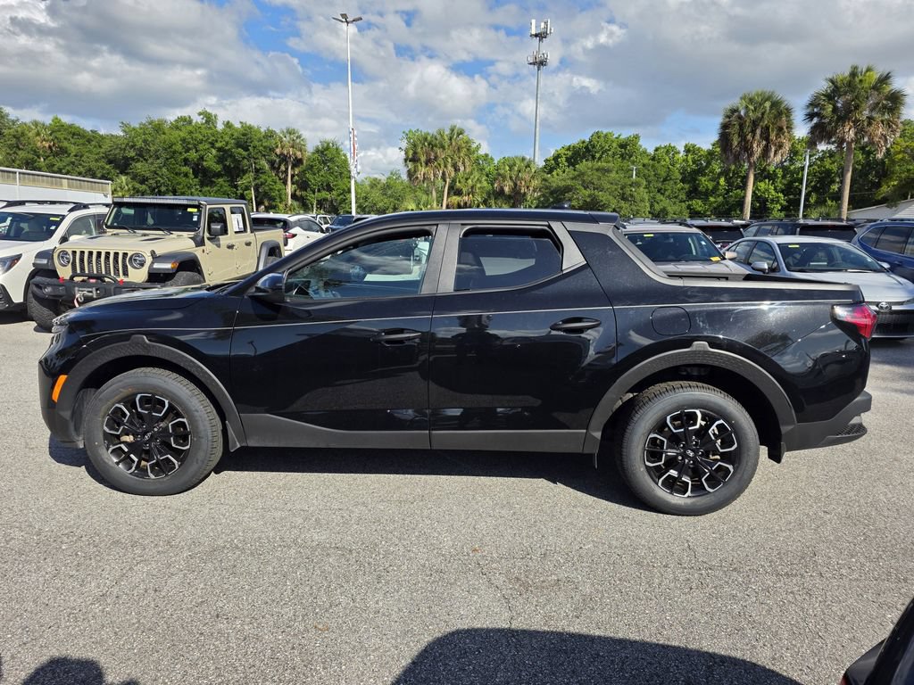 Used 2024 Hyundai Santa Cruz SE FWD image 5