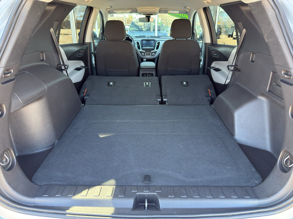 Used 2018 Chevrolet Equinox LT image 39
