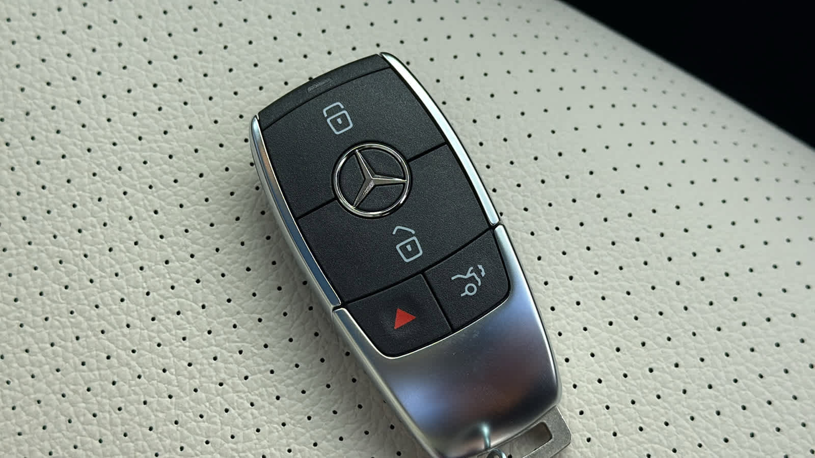 New 2026 Mercedes-Benz GLE 450 4MATIC image 39