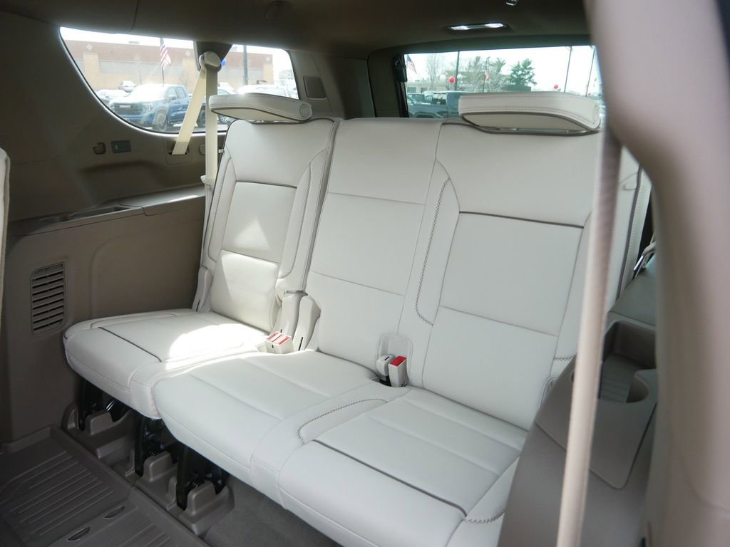 New 2026 GMC Yukon XL Denali image 10